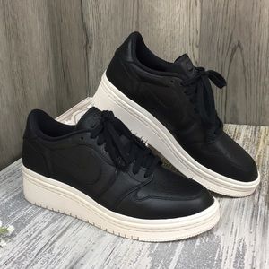 nike wedge sneaker